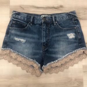 Free People Daisy Chain Lace Denim Shorts / Dark Wash